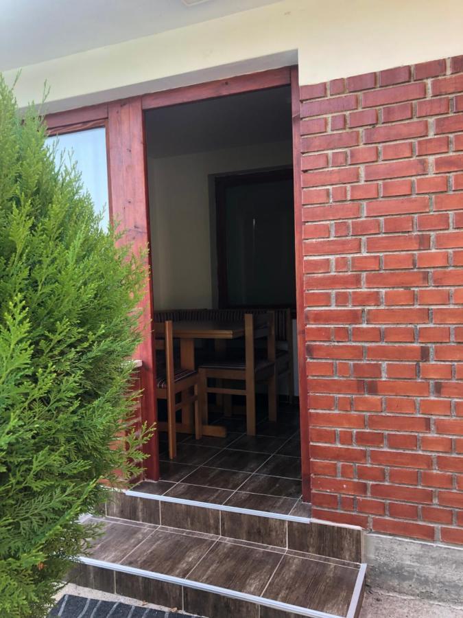 Apartmani Morava 54 Kocino Selo Dış mekan fotoğraf