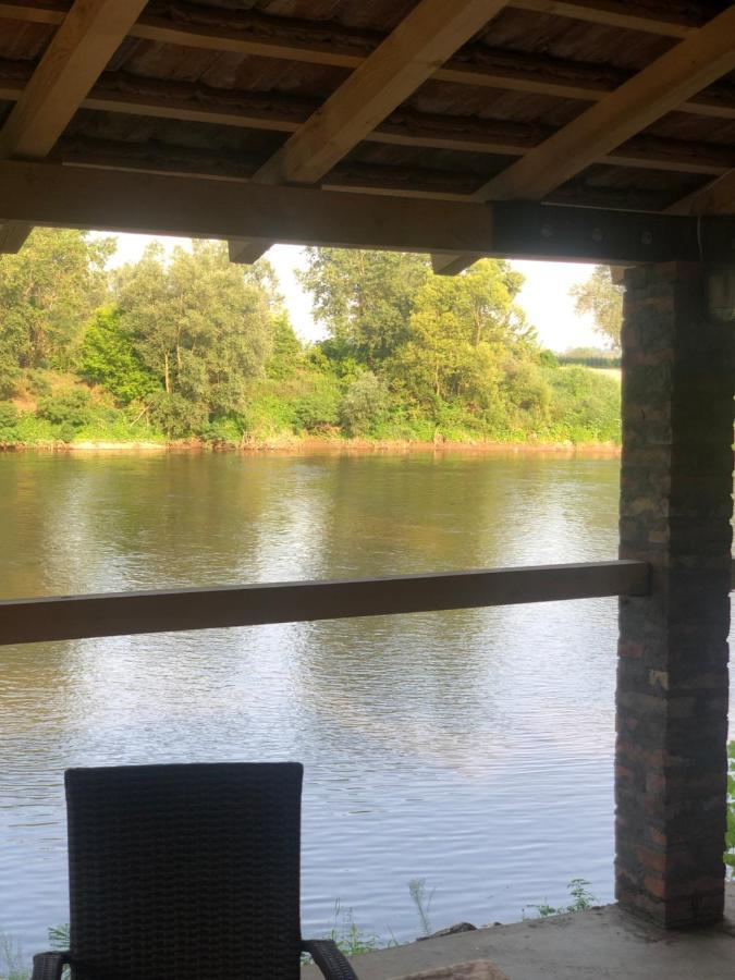 Apartmani Morava 54 Kocino Selo Dış mekan fotoğraf